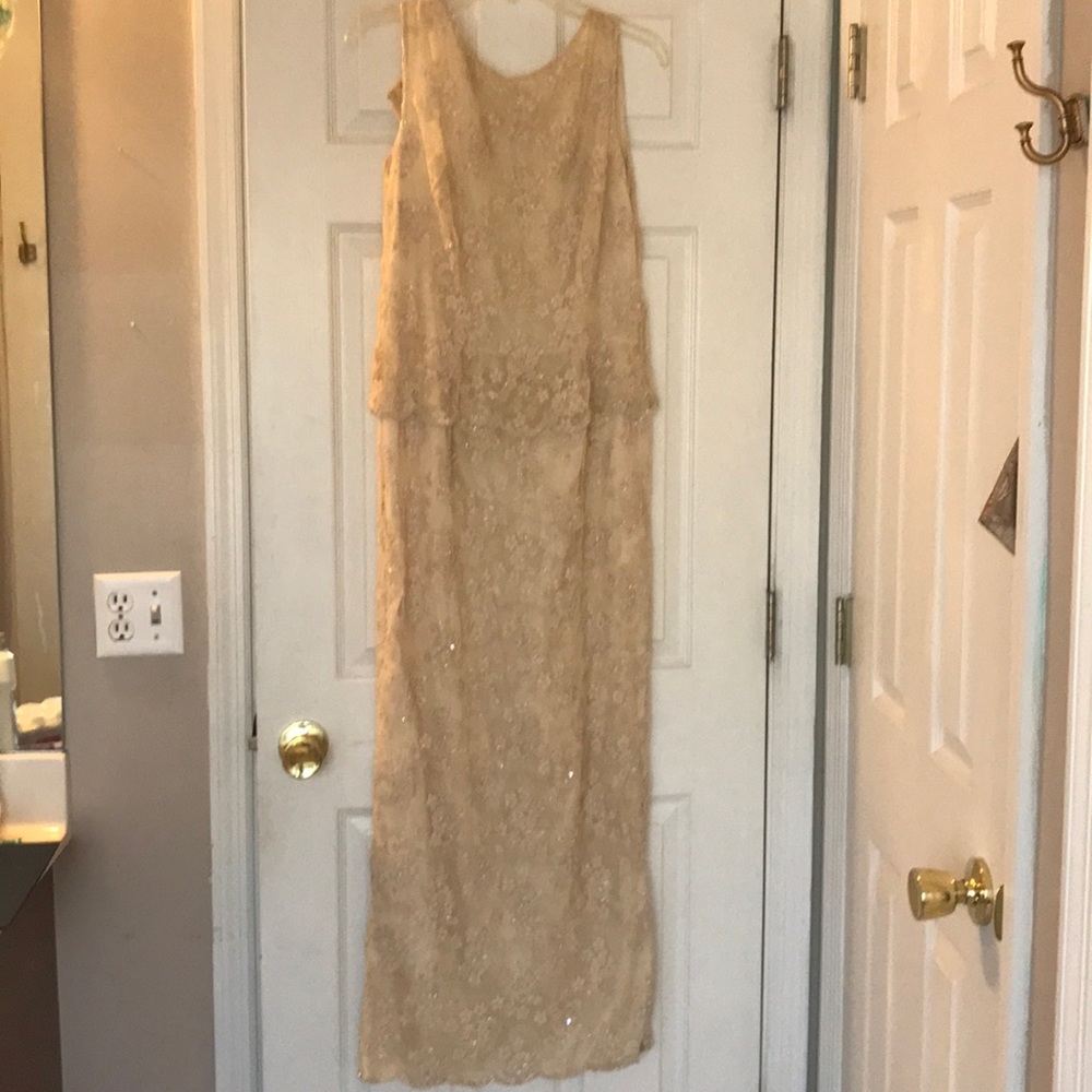 Formal Cream beaded gown Size 8
